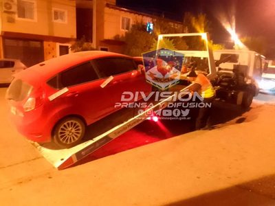 Un total de 20 vehículos retenidos en un gran operativo de control con la policía motorizada