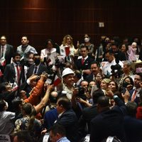 Jesús Ramírez dice que "los diputados tienen una cita con la historia" por la reforma eléctrica