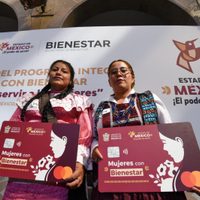 Alertan por páginas “pirata” y “coyotes” del programa Mujeres con Bienestar