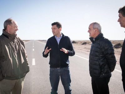 Koopmann supervisó la obra de pavimentación en la Ruta 67