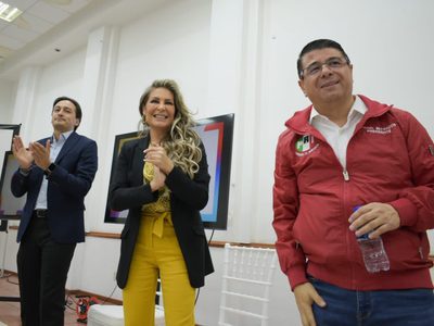 PRD y PRI aclaran que "Va por la CDMX" aún no define si postulará a hombre o mujer
