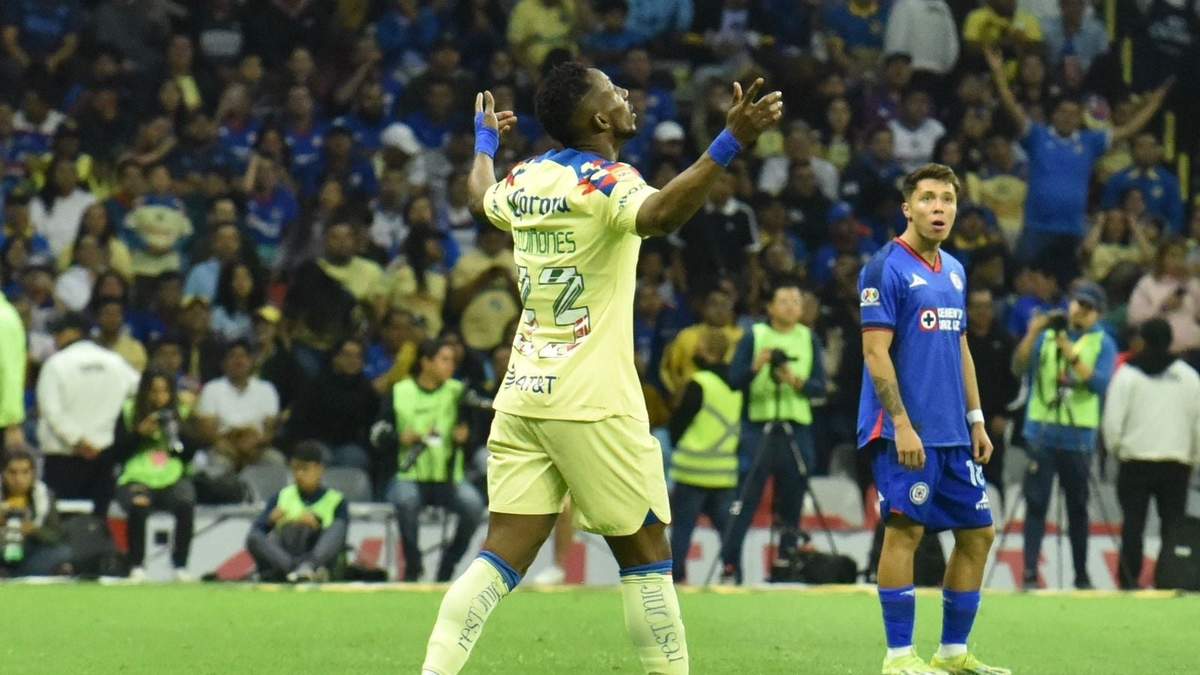 El americanista Julián Quiñones