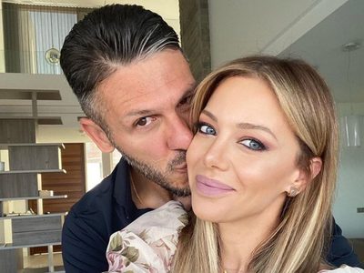 "Son 3": el feliz anuncio de Evangelina Anderson y Martín Demichelis