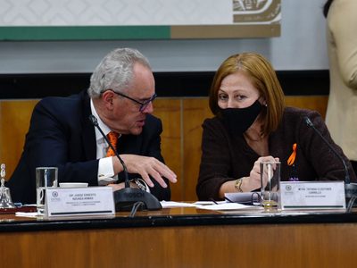 Ni con mi marido cabildeo el recurso que me da, Tatiana Clouthier se defiende de críticas del PAN