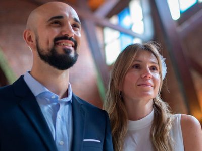 Mora Calabrese sorprendió a Abel Pintos en su cumpleaños 40