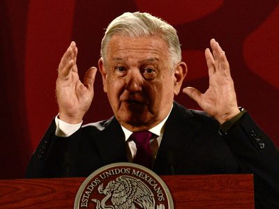 Esta es la frase de Saramago a la que AMLO se refirió para atacar la política neoliberal