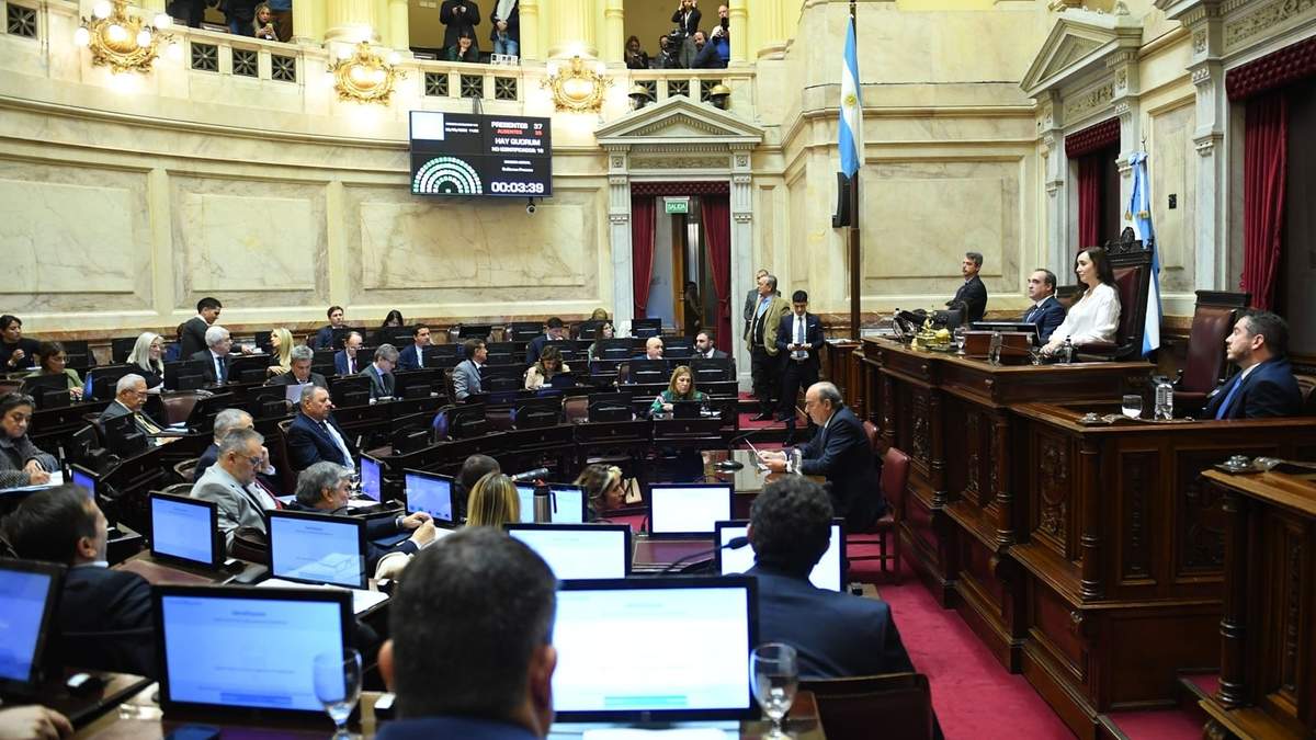La dieta de los senadores llegará a 10,2 millones