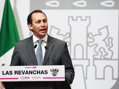 El titular del Indeporte otorga contratos a empresas de sus amigos