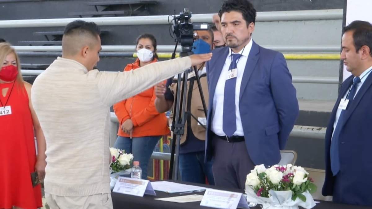 Toma de protesta de Luis Daniel