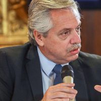 La gestión de Macri significó una "degradación al Estado", afirmó el Presidente