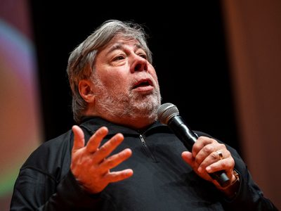 Steve Wozniak informa que está de regreso en su casa tras sufrir una apoplejía en México