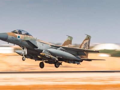 Israel confirma una nueva oleada de bombardeos sobre objetivos en el oeste de Irán