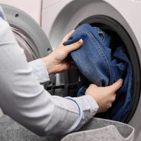 El tip que necesitabas para sacar la ropa seca del lavarropas en invierno, y sin secarropa