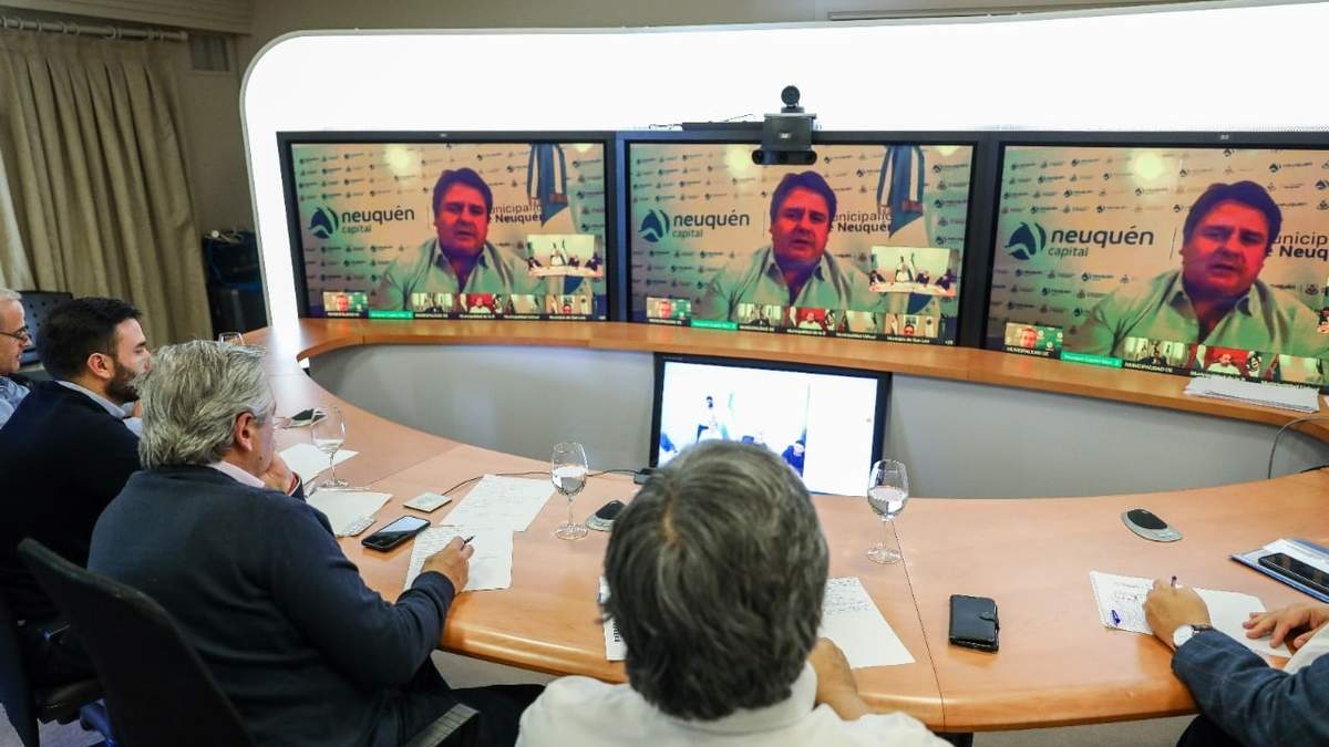 Mariano Gaido en teleconferencia con el presidente de la Nación. Fuente: (Twitter)