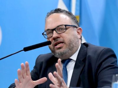 ¡Para enfrentar la crisis! Pagarán el 50% de los sueldos de todo el sector privado