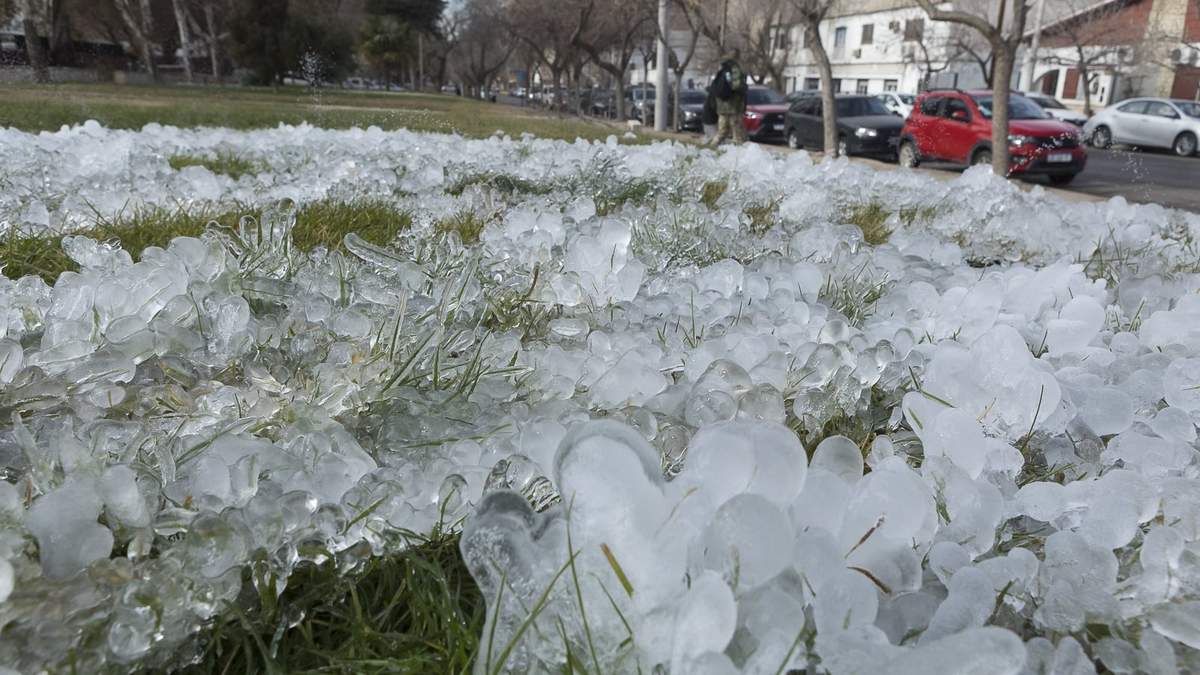 Siguen el clima con heladas en toda la provincia. Fuente: (Emiliano Ortiz)