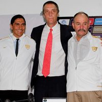 Pumas presenta a Francisco Palencia como nuevo entrenador
