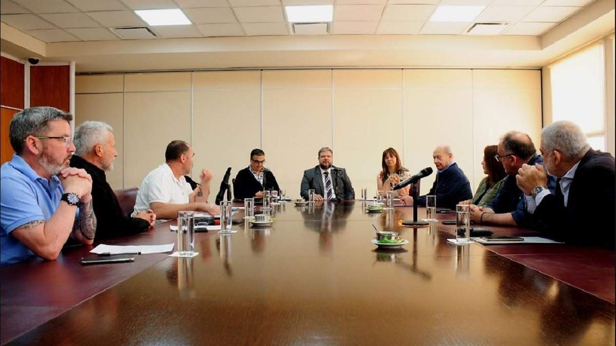La Comisión A de la legislatura aprobó por unanimidad los pliegos de tres jueces. Fuente: (Legislatura de Neuquén)