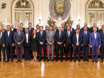 Los gobernadores apoyaron a Fernández tras la extensión de la cuarentena