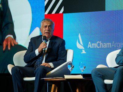 Cornejo apoyó a Milei y dijo estar "harto" de las crisis