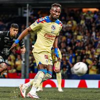 Benjamín Mora asegura que Julián Quiñones jamás será mexicano (Video)