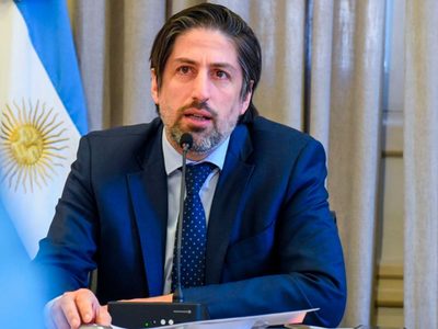 Clases: el Gobierno evalúa extender el ciclo lectivo