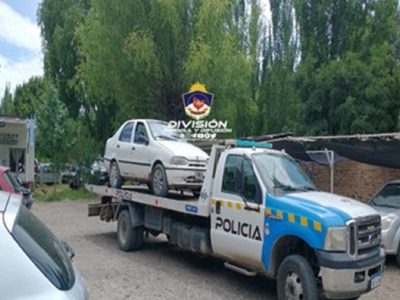 Hicieron un allanamiento para buscar un neumático robado y secuestraron un auto