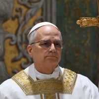 Volodímir Zelenski invitó a León XVI a visitar Ucrania en plena guerra con Rusia