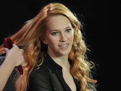 ¡Se agarraron de los pelos! La fuerte pelea entre Luisana Lopilato y una actriz de El Trece. VIDEO