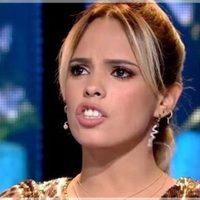 Gloria Camila no puede esconder su enojo y arremete fuertemente contra este colaborador
