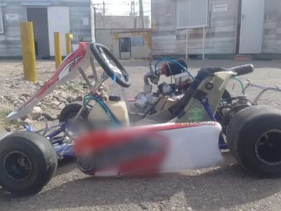 No era Colapinto: un nene de la comunidad gitana probaba un karting en la ciudad