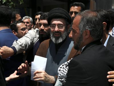 Mojtaba Khamenei, hijo del líder supremo de Irán, es nombrado su sucesor