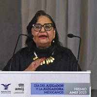 Vivimos momentos llenos de incertidumbre: ministra Norma Piña