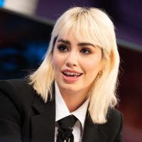 "Nos salvó la vida": Lali Espósito confesó la experiencia paranormal que tuvo con su abuelo