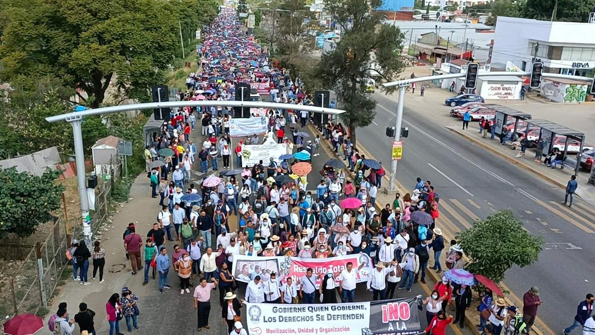 La marcha magisterial en Oaxaca