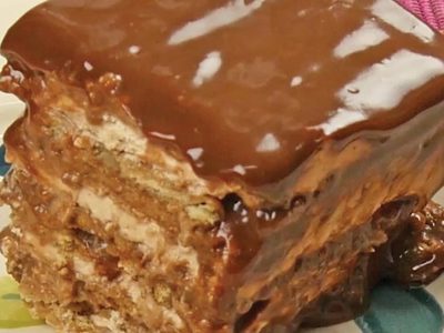 Bizcochuelo con crema y dulce de leche: extra cremoso y fácil de hacer en casa