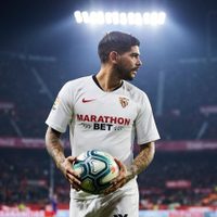 Horas decisivas para el futuro de Banega: Boca, Sevilla o Arabia Saudita