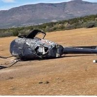 Helicóptero se desploma en la carrera Baja 500, en Ensenada; hay dos lesionados