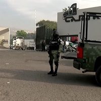 Roban 10 tráileres de empresa de transportes en Tlaquepaque