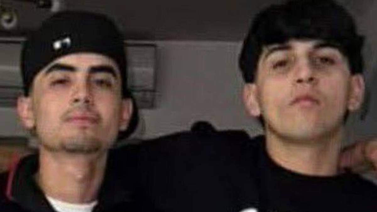 Carlos Alejandro (izquierda), hallado sin vida, y su primo José Eduardo (derecha), quien aún se encuentra desaparecido