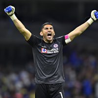 Cruz Azul derrota al América 2-1 y se lleva el "clásico joven"