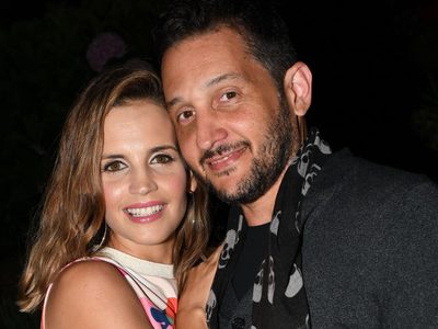 Suenan campanas: Germán Paoloski y Sabrina Garciarena anunciaron su casamiento en vivo