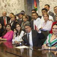 Monreal y Fernández impugnan resolución que invalida elección de Morena para Mesa Directiva
