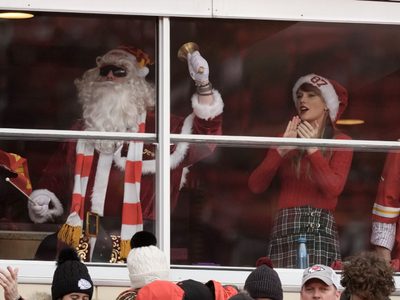 Taylor Swift llega al estadio de Kansas para ver jugar a Travis Kelce... y pierden los Chiefs