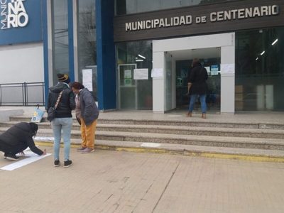 Centenario: Vecinos le reclamaron al intendente por la obra de gas
