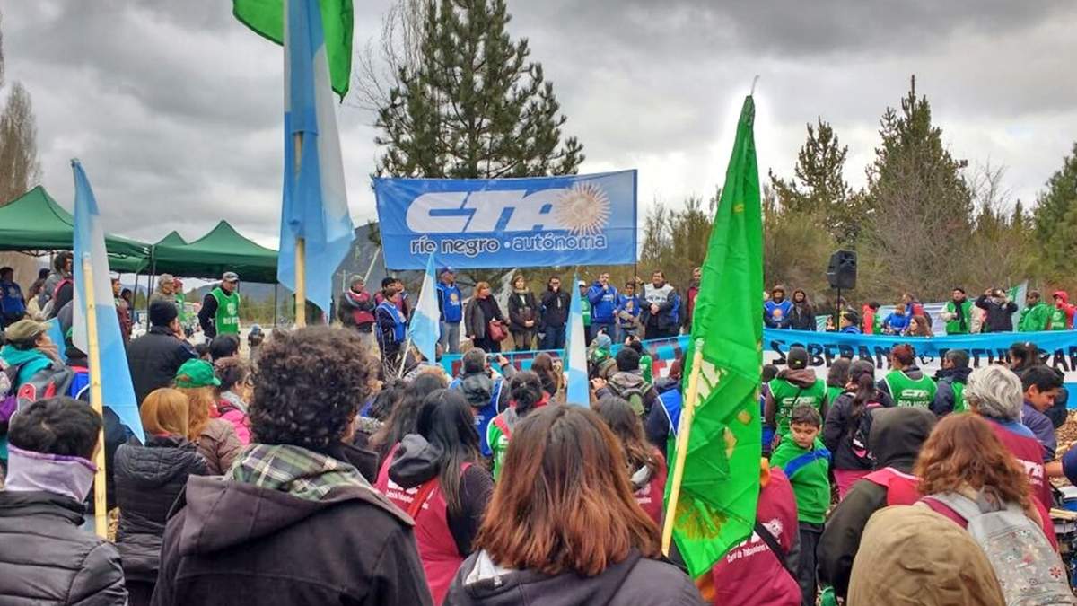 La CTA Río Negro en una movilización. Fuente: (Twitter)