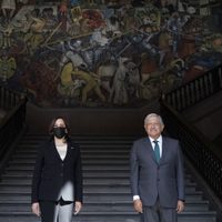 Reunión histórica: Kamala Harris y López Obrador se encuentran en México