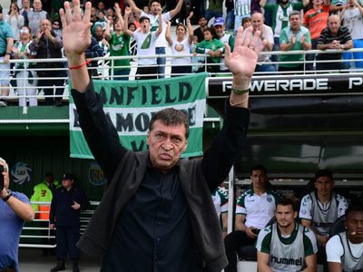 La desopilante broma de Julio Falcioni a Daniel Osvaldo