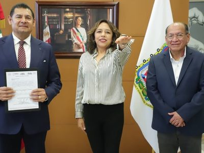 Alejandro Armenta nombra a exregidora de Amozoc como secretaria de Ciencia y Tecnología