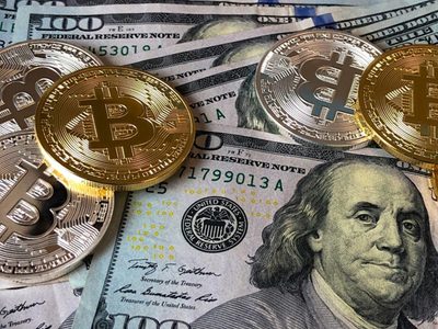 Bitcoin a USD 103 mil: ¿es momento de invertir?